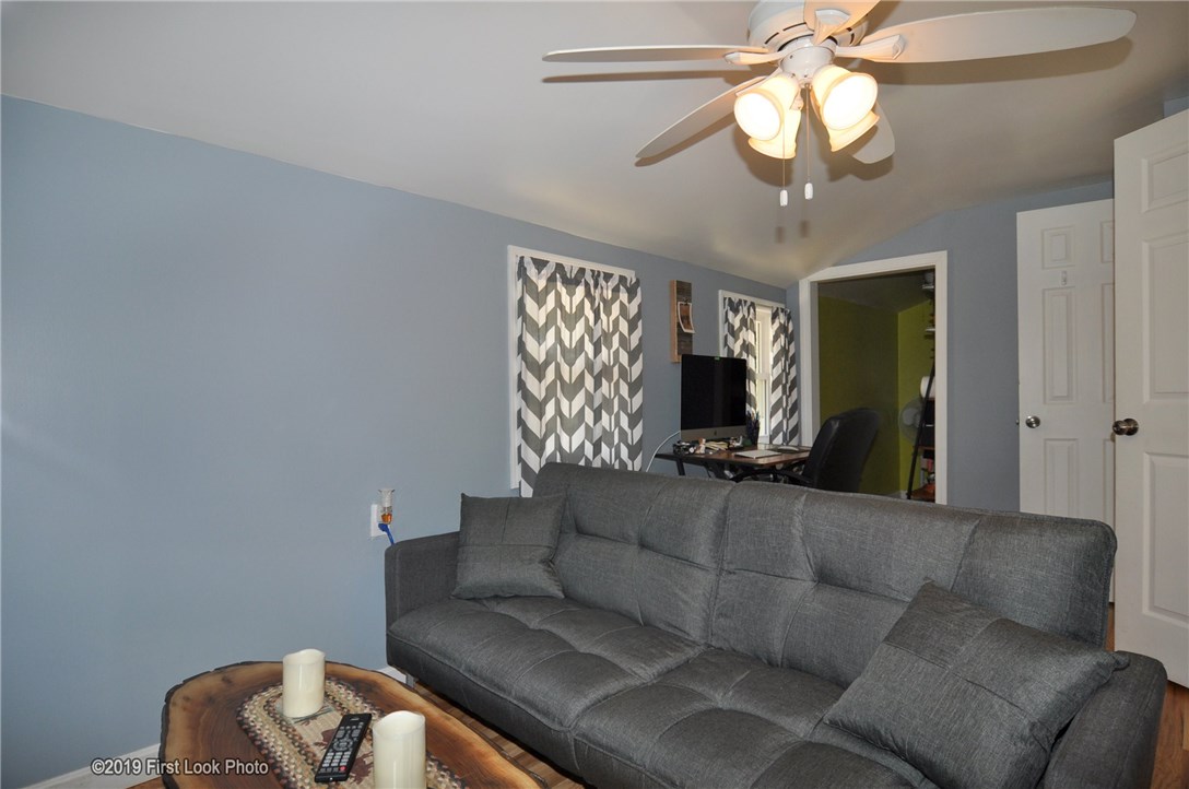 195 Arnold Road Coventry, RI 02816 - Photo 17 of 25 Bedroom 2
