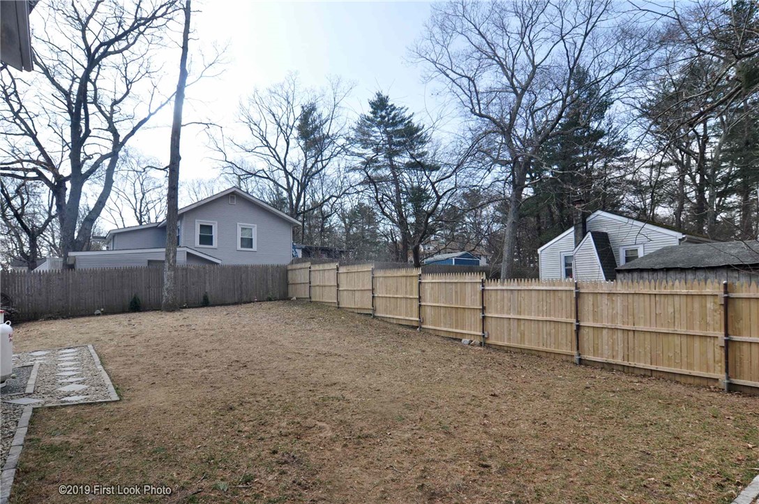 195 Arnold Road Coventry, RI 02816 - Photo 7 of 25