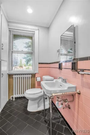 $1,200 | 530 Linwood Avenue, Buffalo, NY 14209