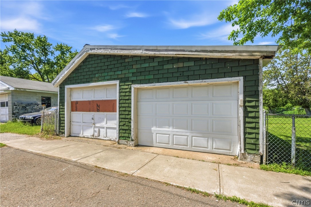 200 East North Street Rome, NY 13440 - Photo 33 of 35