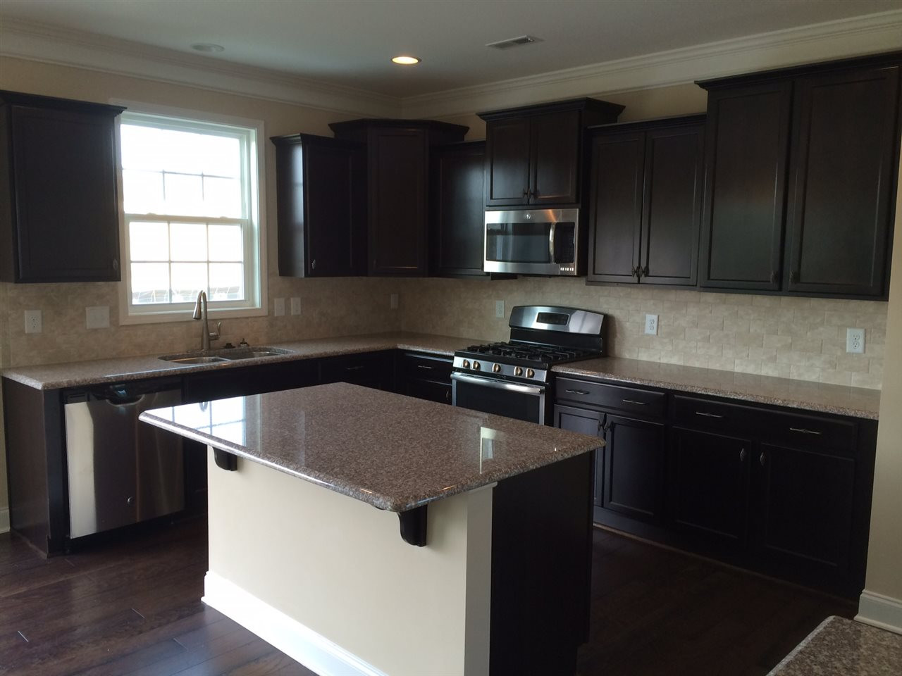 7464 Randshire Way Raleigh, NC 27616 - Photo 5 of 25 Photo 5