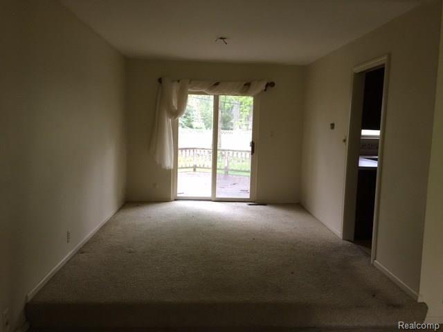 3204 Wendover Road Troy, MI 48084 - Photo 3 of 17 image2.jpeg