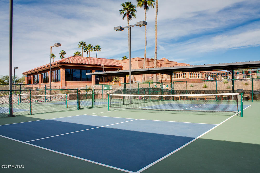 980 East Rising Sun Drive Oro Valley, AZ 85755 - Photo 26 of 32