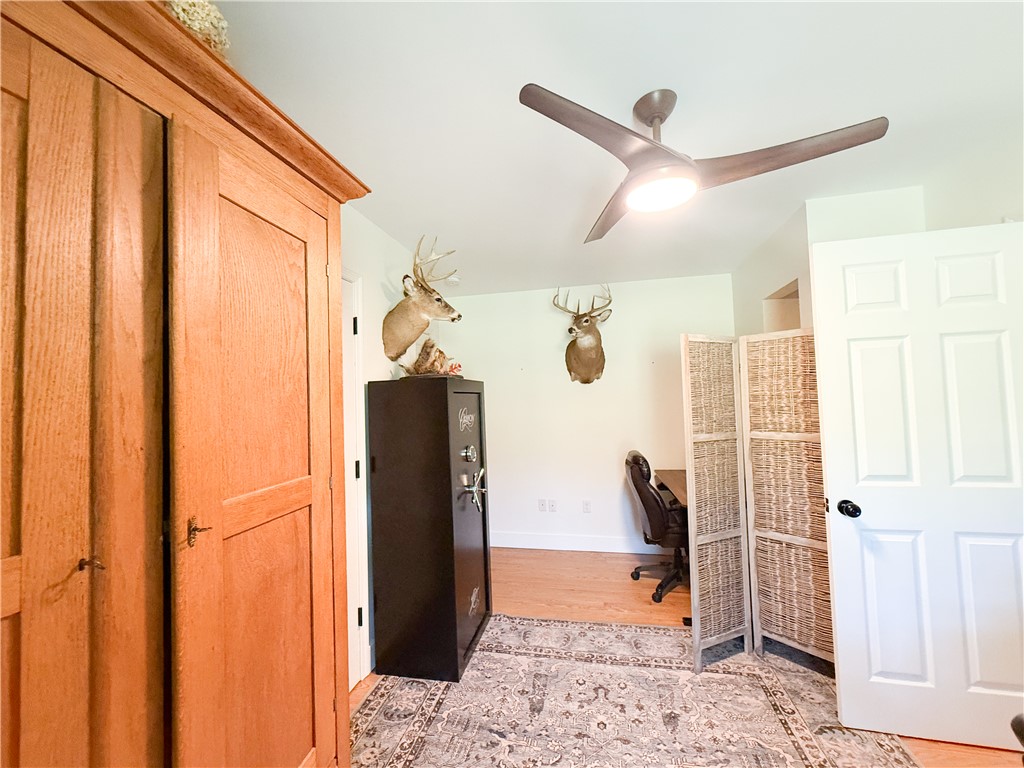 6050 Cross Anchor Road Enoree, SC 29335 - Photo 18 of 49