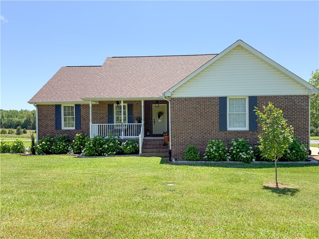 6050 Cross Anchor Road Enoree, SC 29335 - Photo 2 of 49