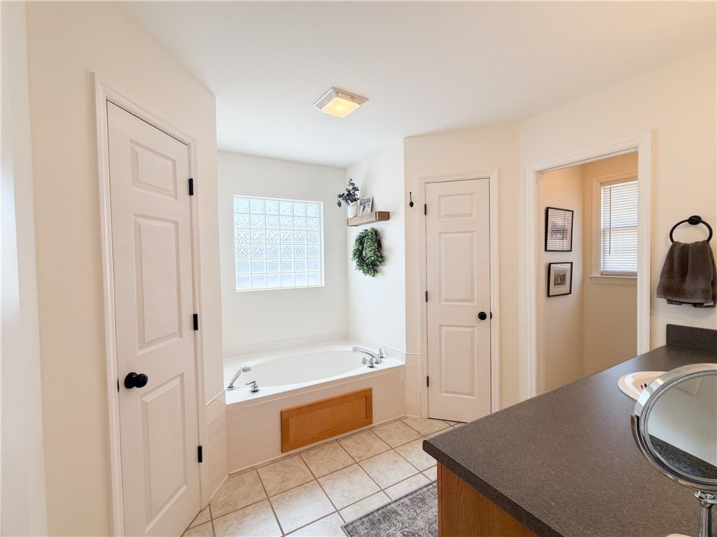 6050 Cross Anchor Road Enoree, SC 29335 - Photo 21 of 49