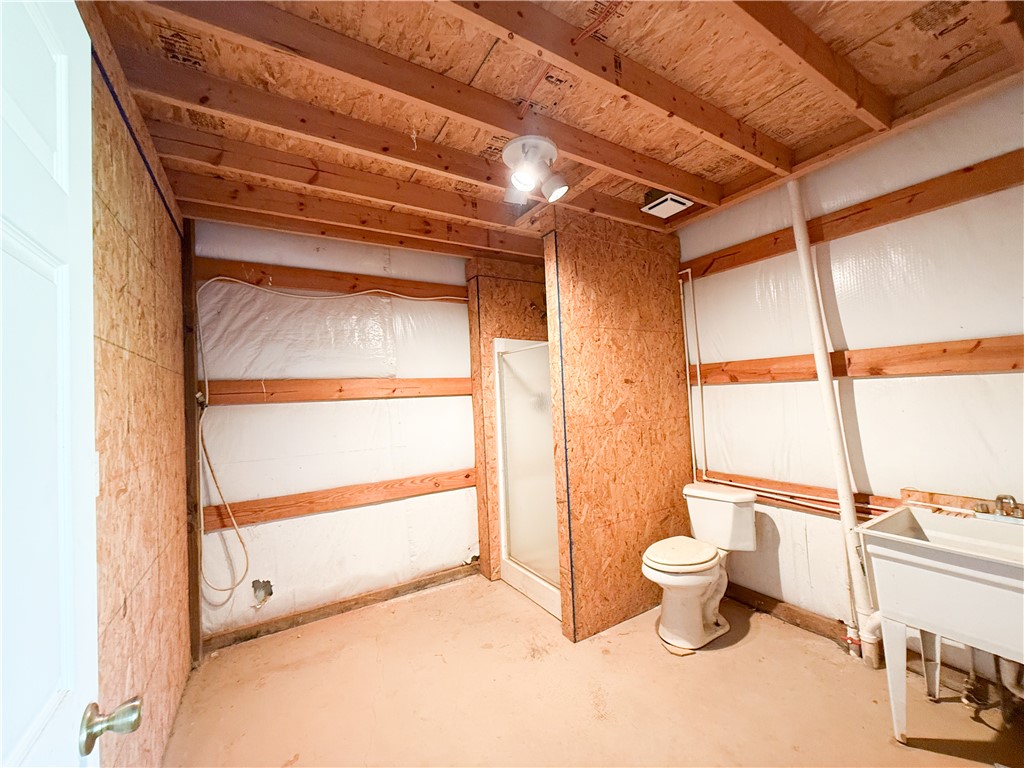 6050 Cross Anchor Road Enoree, SC 29335 - Photo 39 of 49