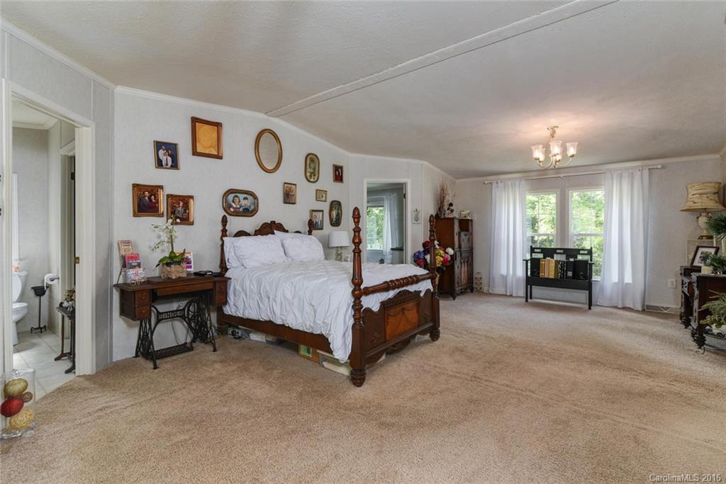 635 Morgan Hill Road Fairview, NC 28730 - Photo 14 of 24 Gallery Image 14
