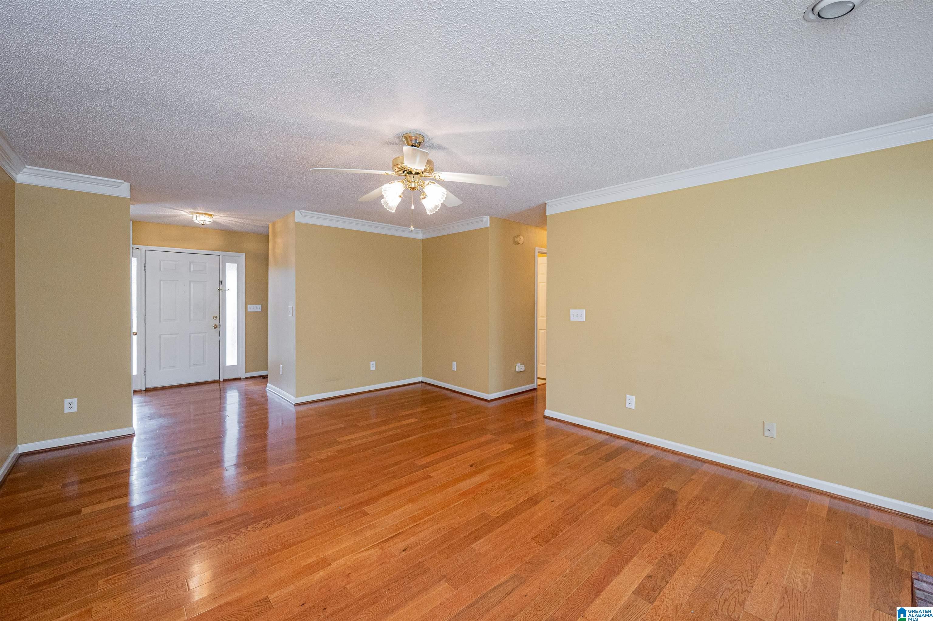 9024 Mosley Manor Circle Morris, AL 35116 - Photo 6 of 35