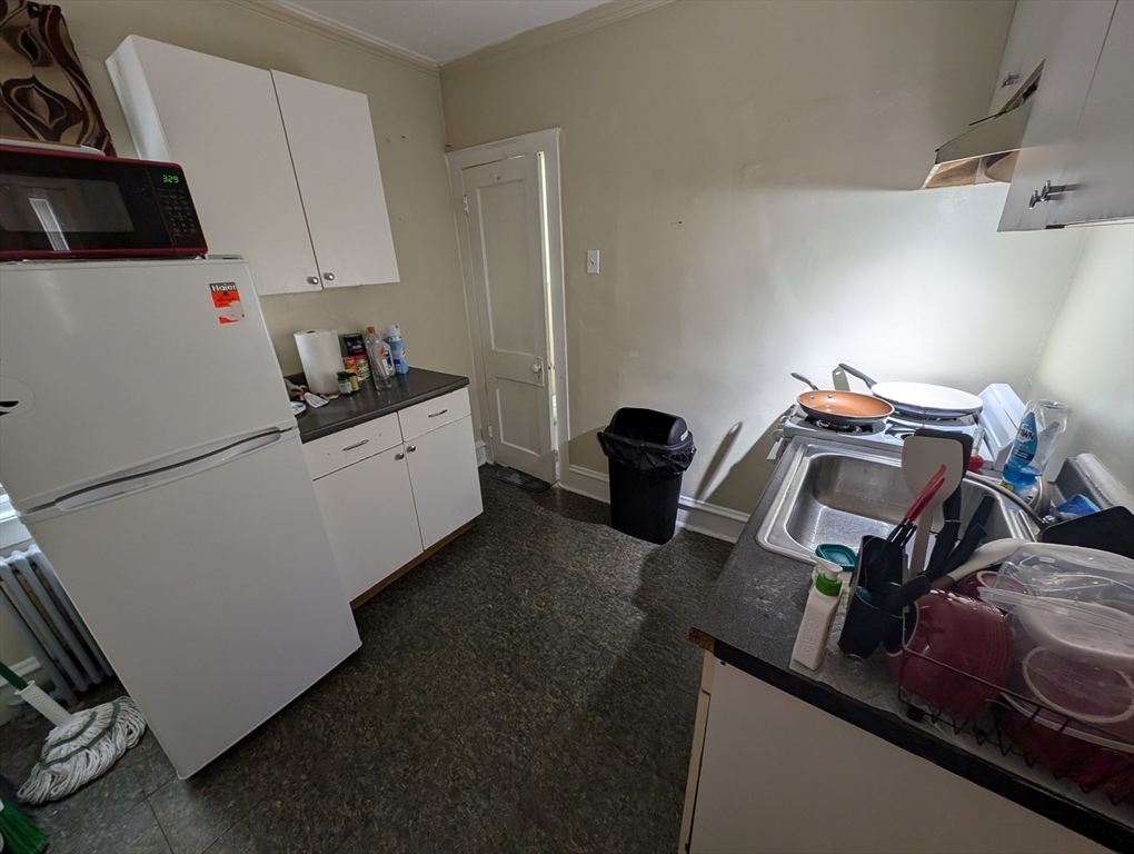 609 Cherry Street Fall River, MA 02720 - Photo 6 of 18