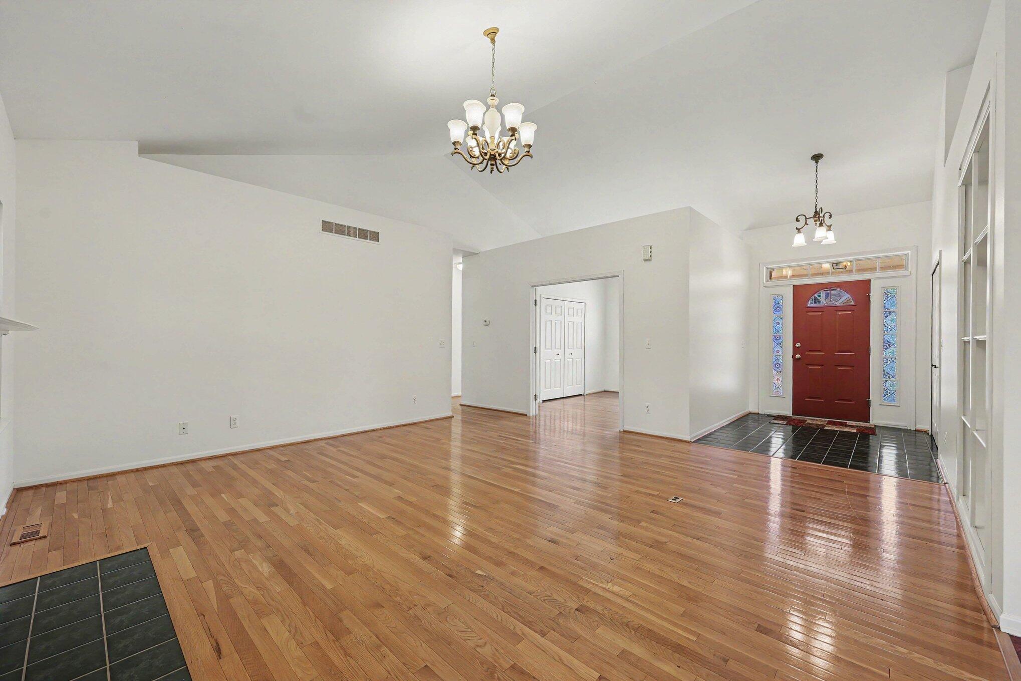 2603 Ravineside Lane South Howell, MI 48843 - Photo 15 of 53 009_file_6473