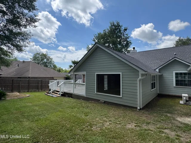 $295,000 | 882 Maili Place, Diamondhead, MS 39525