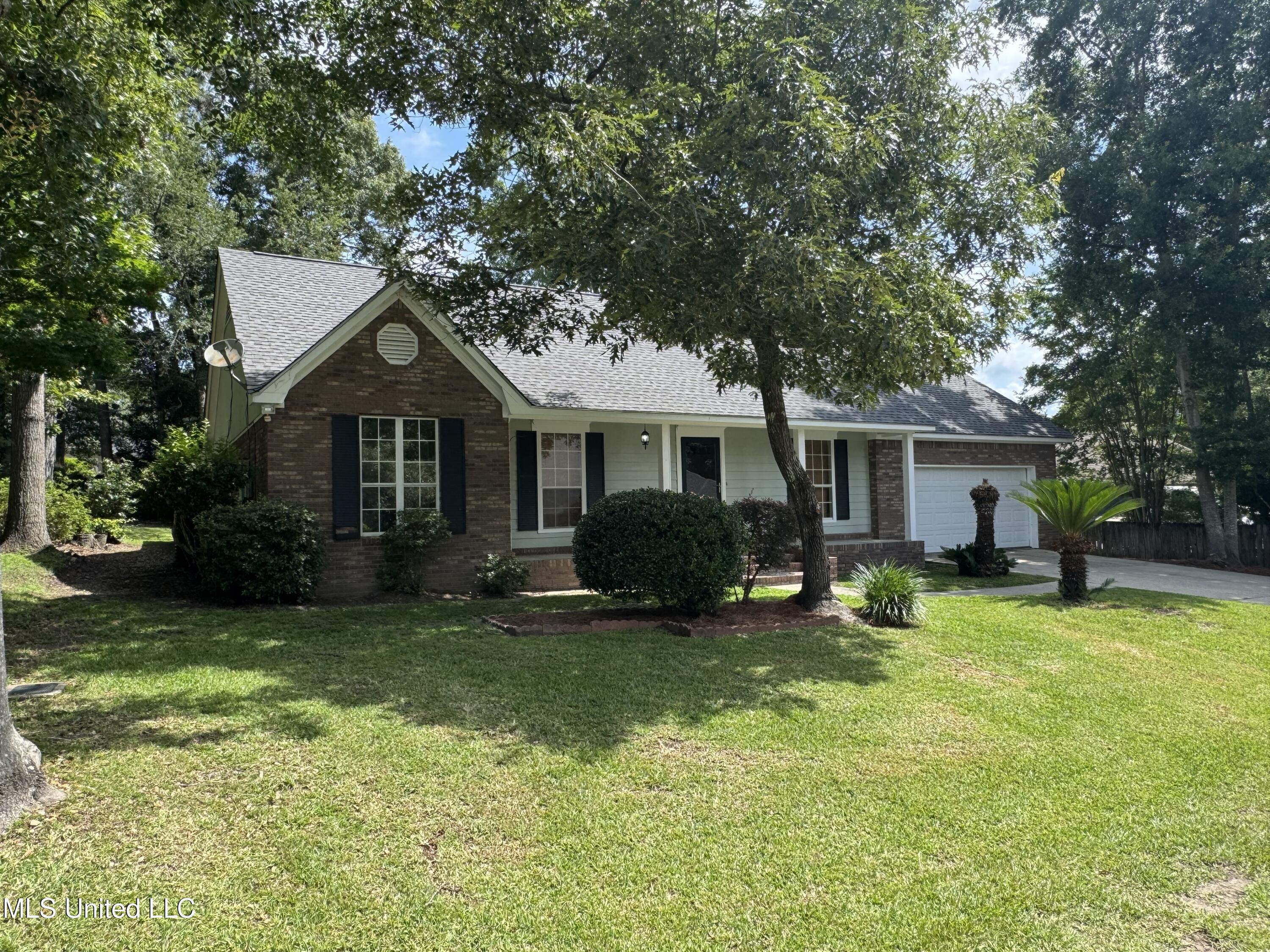 882 Maili Place Diamondhead, MS 39525 - Photo 39 of 56 IMG_9071