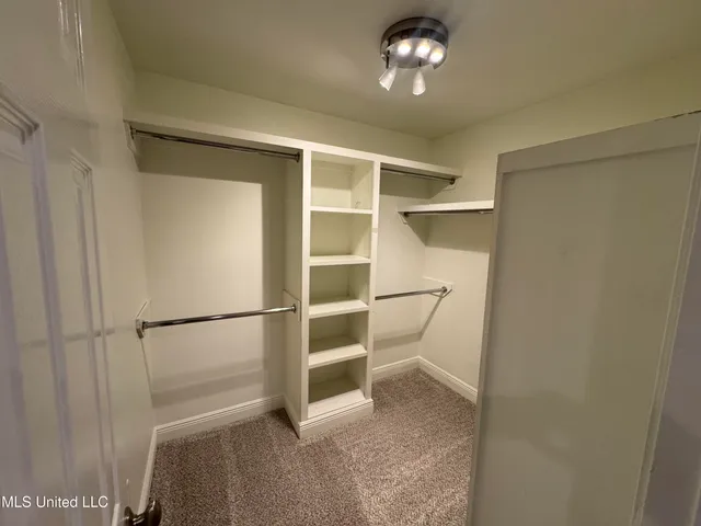 $295,000 | 882 Maili Place, Diamondhead, MS 39525