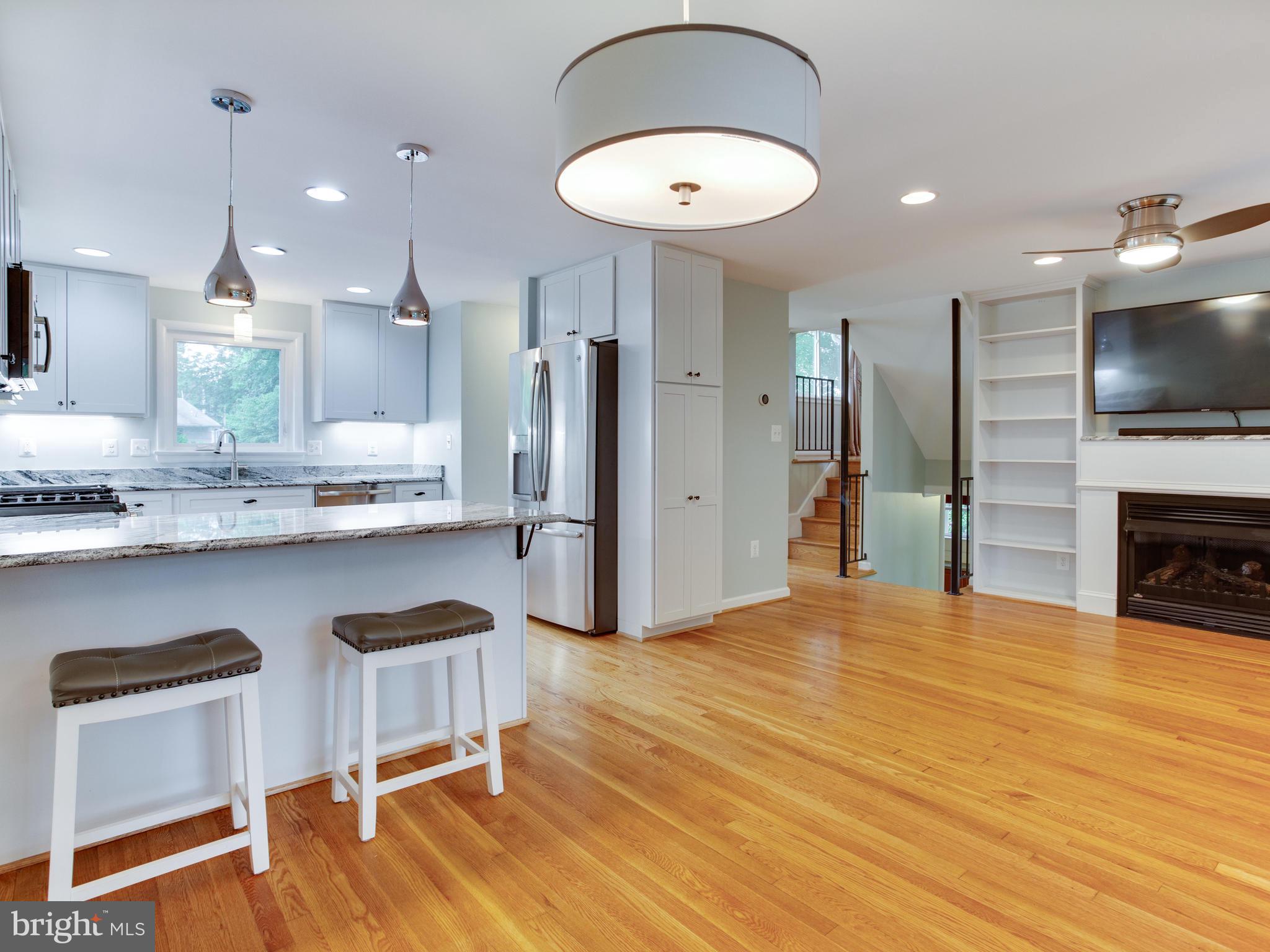 802 Ware Street Southwest Vienna, VA 22180 - Photo 11 of 57 Gallery Image 11
