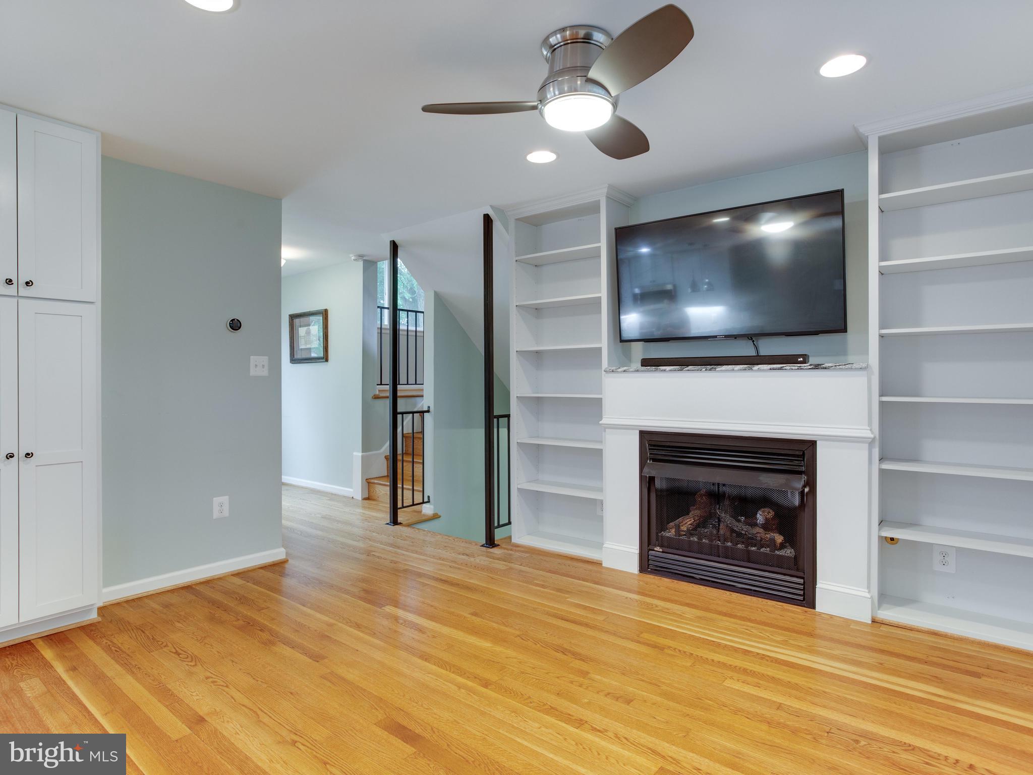 802 Ware Street Southwest Vienna, VA 22180 - Photo 15 of 57 Gallery Image 15