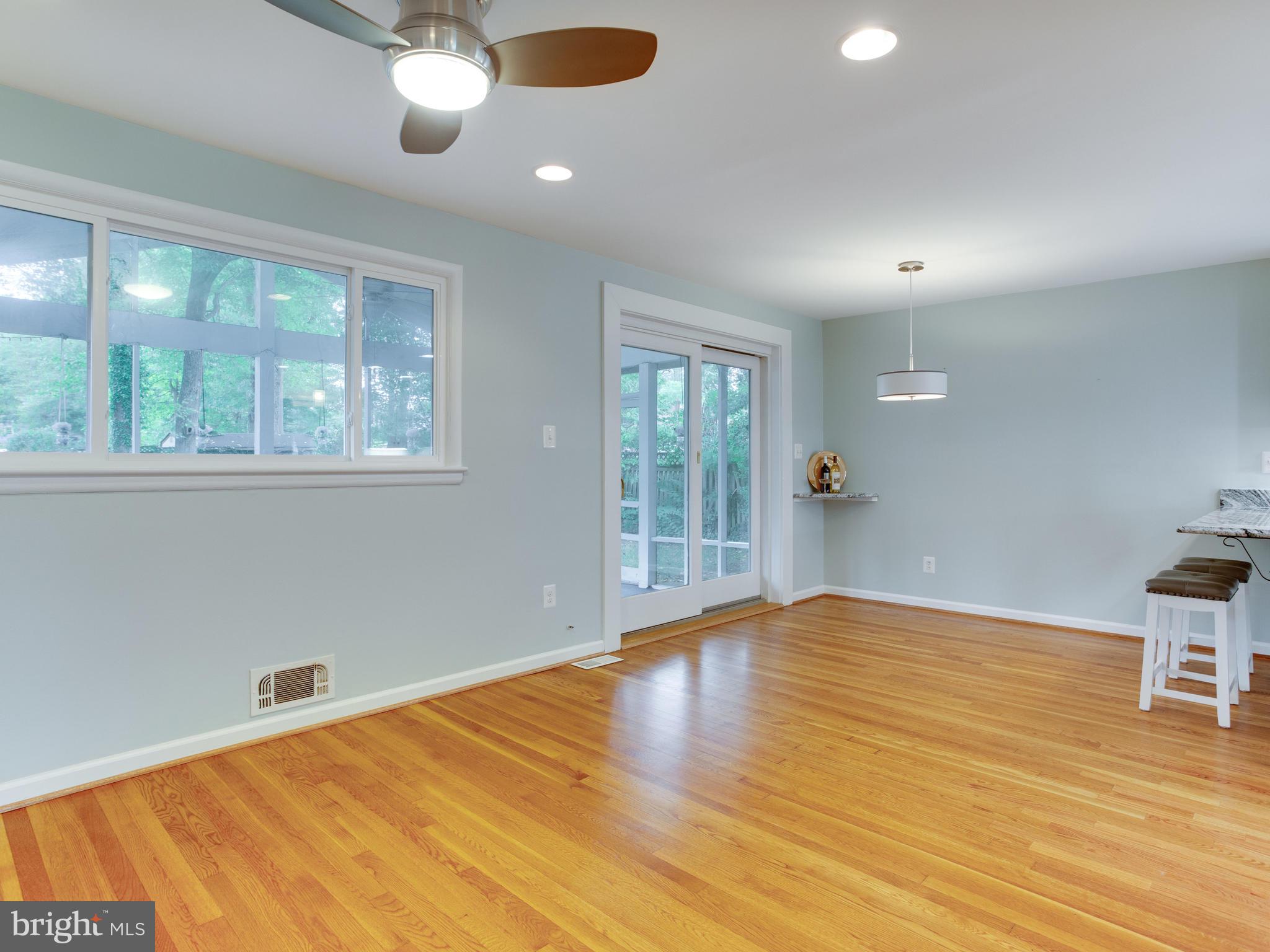 802 Ware Street Southwest Vienna, VA 22180 - Photo 17 of 57 Gallery Image 17
