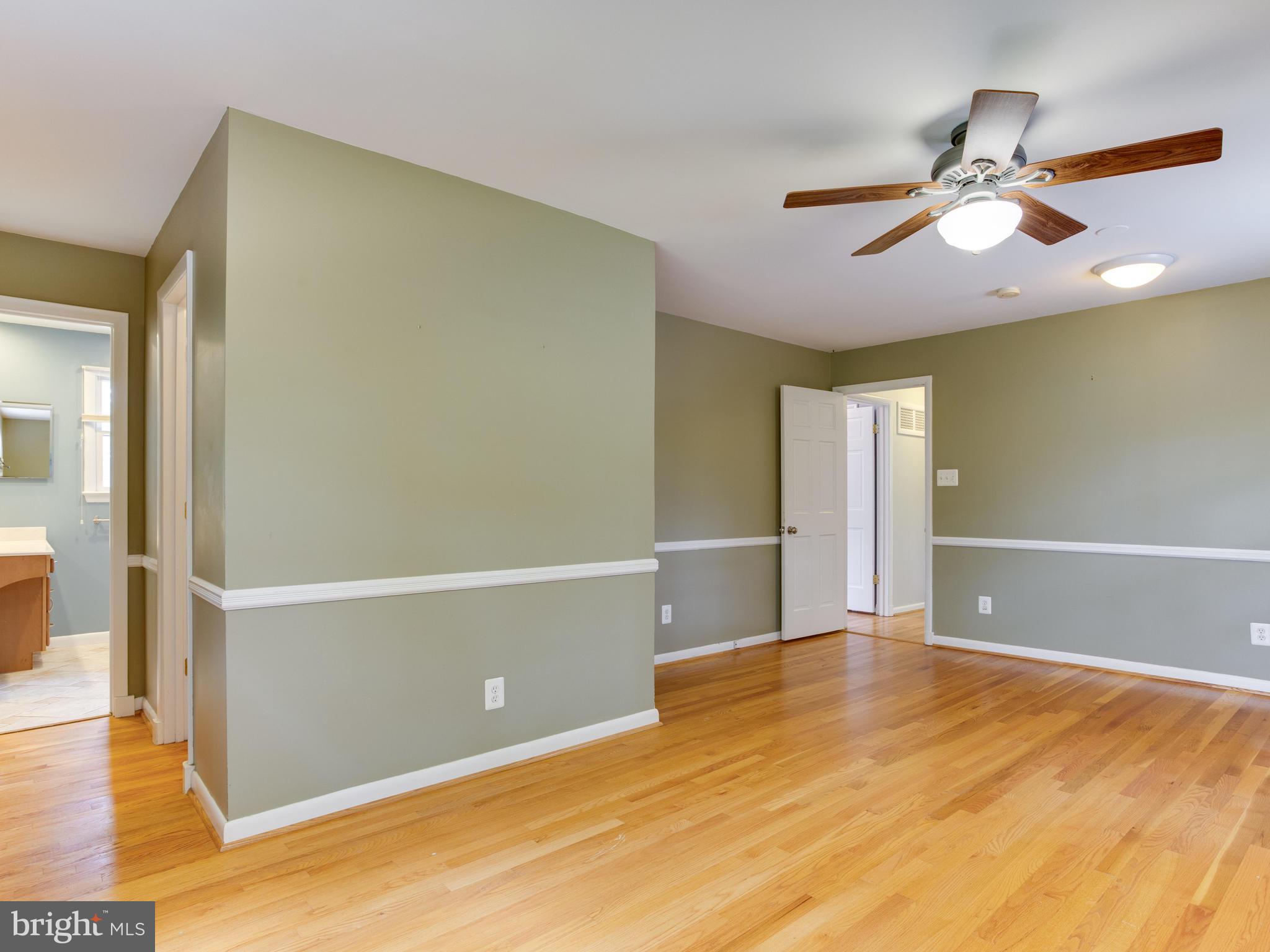 802 Ware Street Southwest Vienna, VA 22180 - Photo 35 of 57 Gallery Image 35