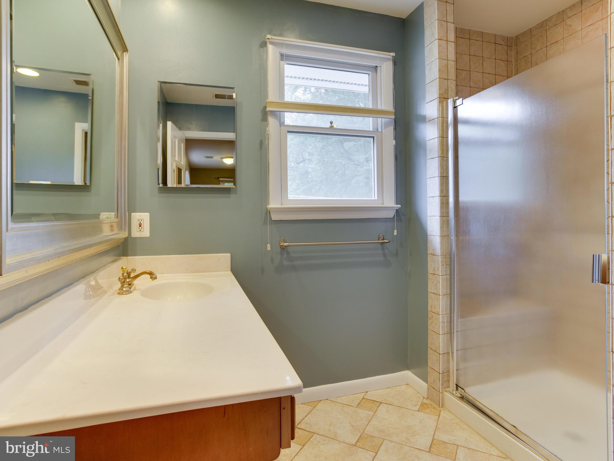 802 Ware Street Southwest Vienna, VA 22180 - Photo 39 of 57 Gallery Image 39