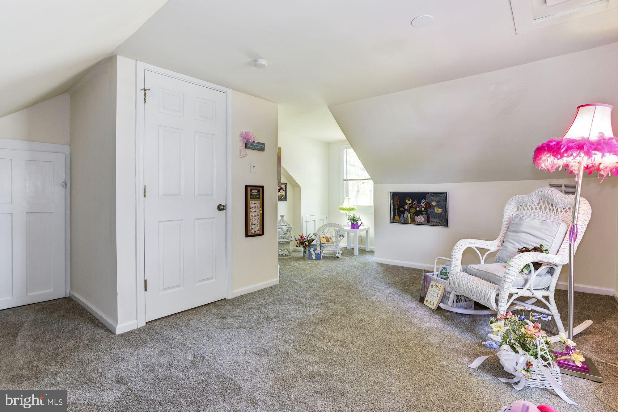 19 Randolph Road West Deptford, NJ 08096 - Photo 21 of 30 Third BR: 2nd Floor:Driveway side. Very quiet!
