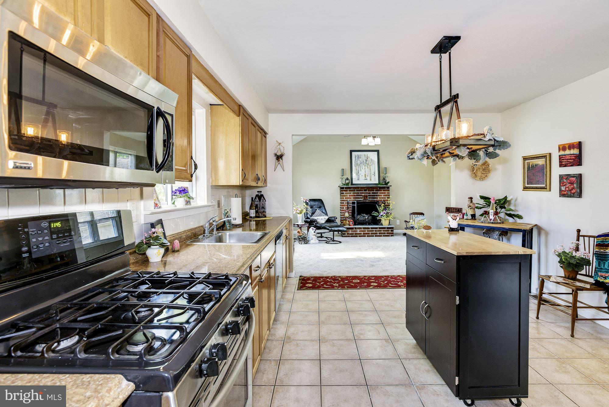 19 Randolph Road West Deptford, NJ 08096 - Photo 7 of 30 Eat in kit:. Island stays. Stainless appliances