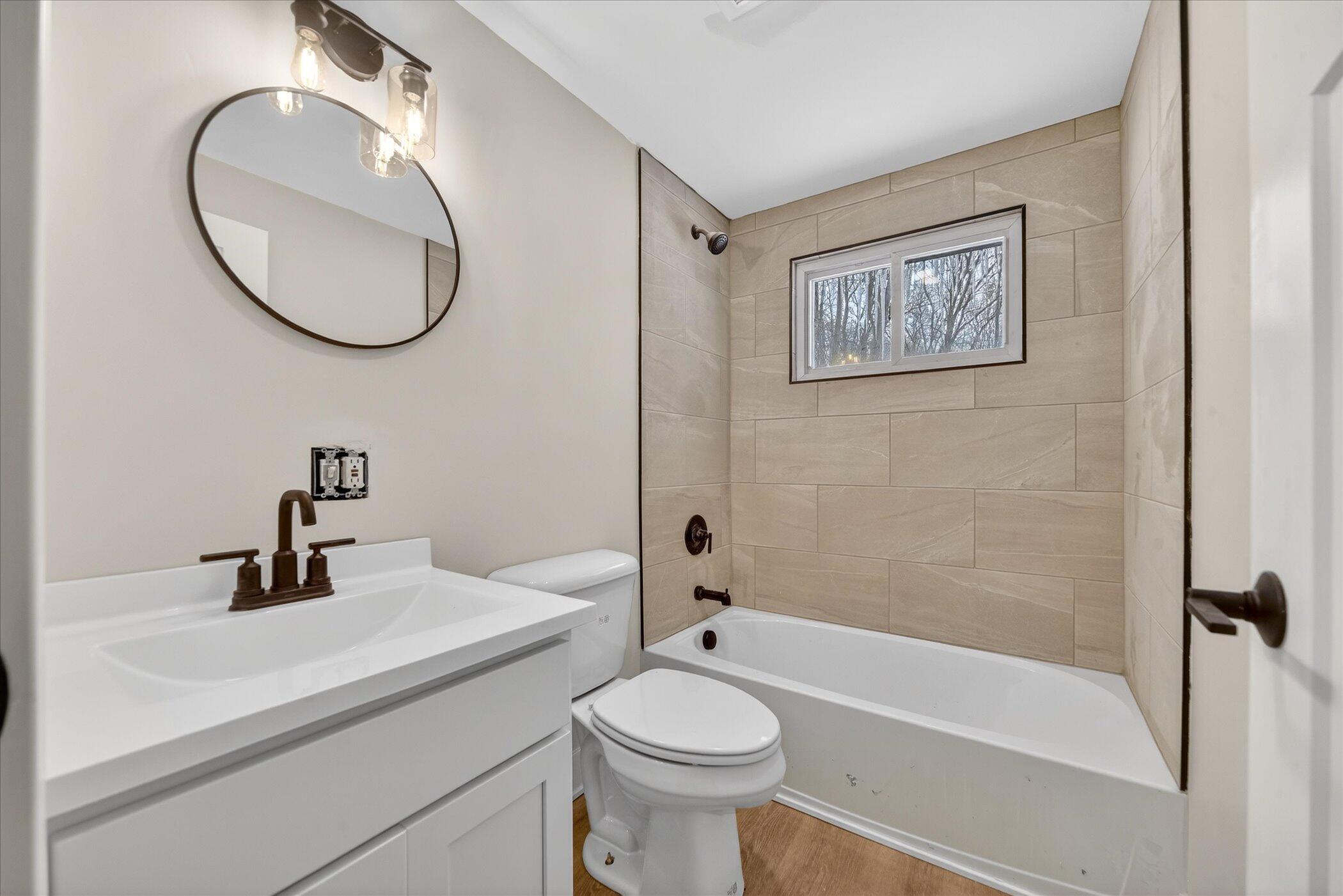 2370 Raby Road East Lansing, MI 48823 - Photo 15 of 21 17-2370 Raby Rd-WindowStill-Photography