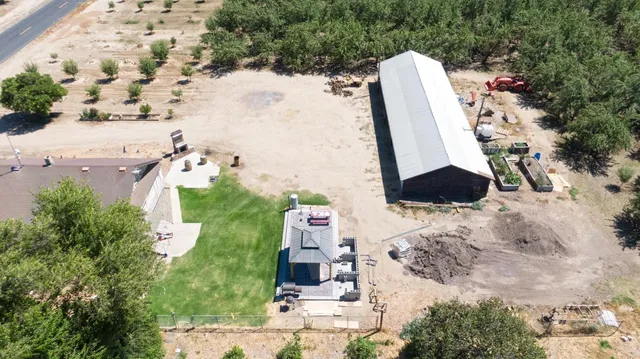 $1,900,000 | 3724 Lockwood Road, Ceres, CA 95307