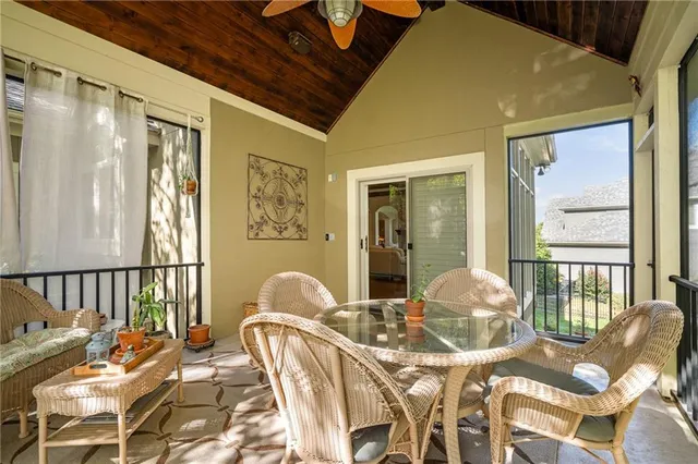 $885,000 | 5414 164th Place, Overland Park, KS 66085