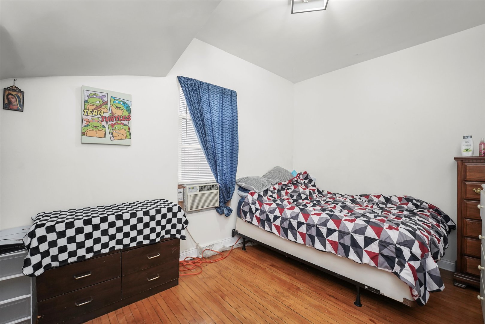 1611 St Charles Road Maywood, IL 60153 - Photo 4 of 30 Gallery Image 4