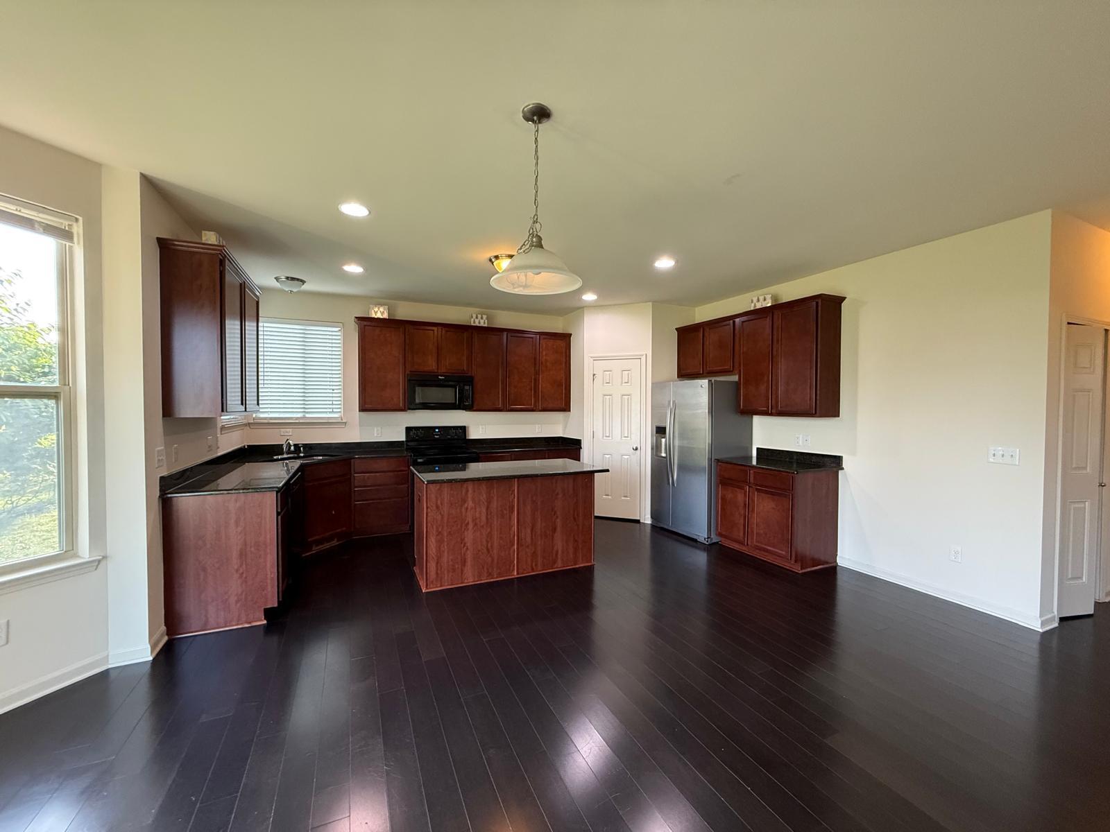 4313 Silverleaf Drive Ypsilanti, MI 48197 - Photo 11 of 29 14