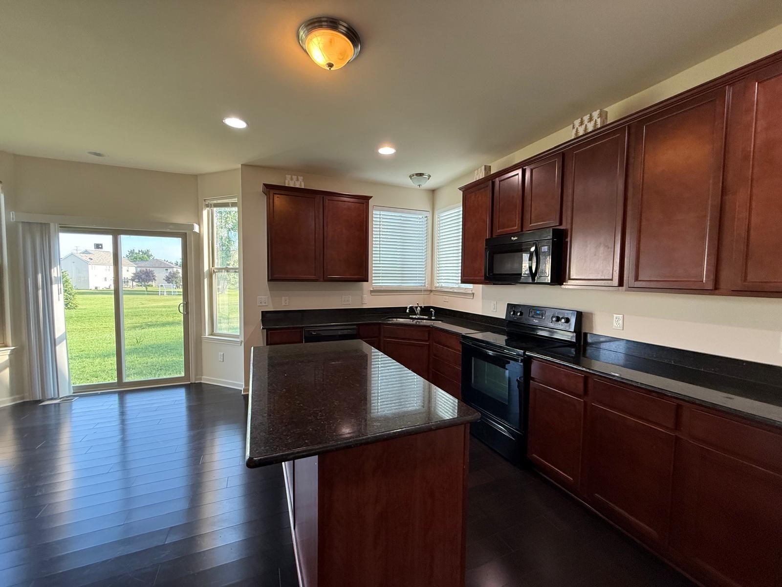 4313 Silverleaf Drive Ypsilanti, MI 48197 - Photo 13 of 29 16