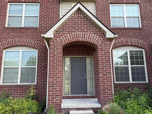 $3,200 | 4313 Silverleaf Drive, Ypsilanti, MI 48197