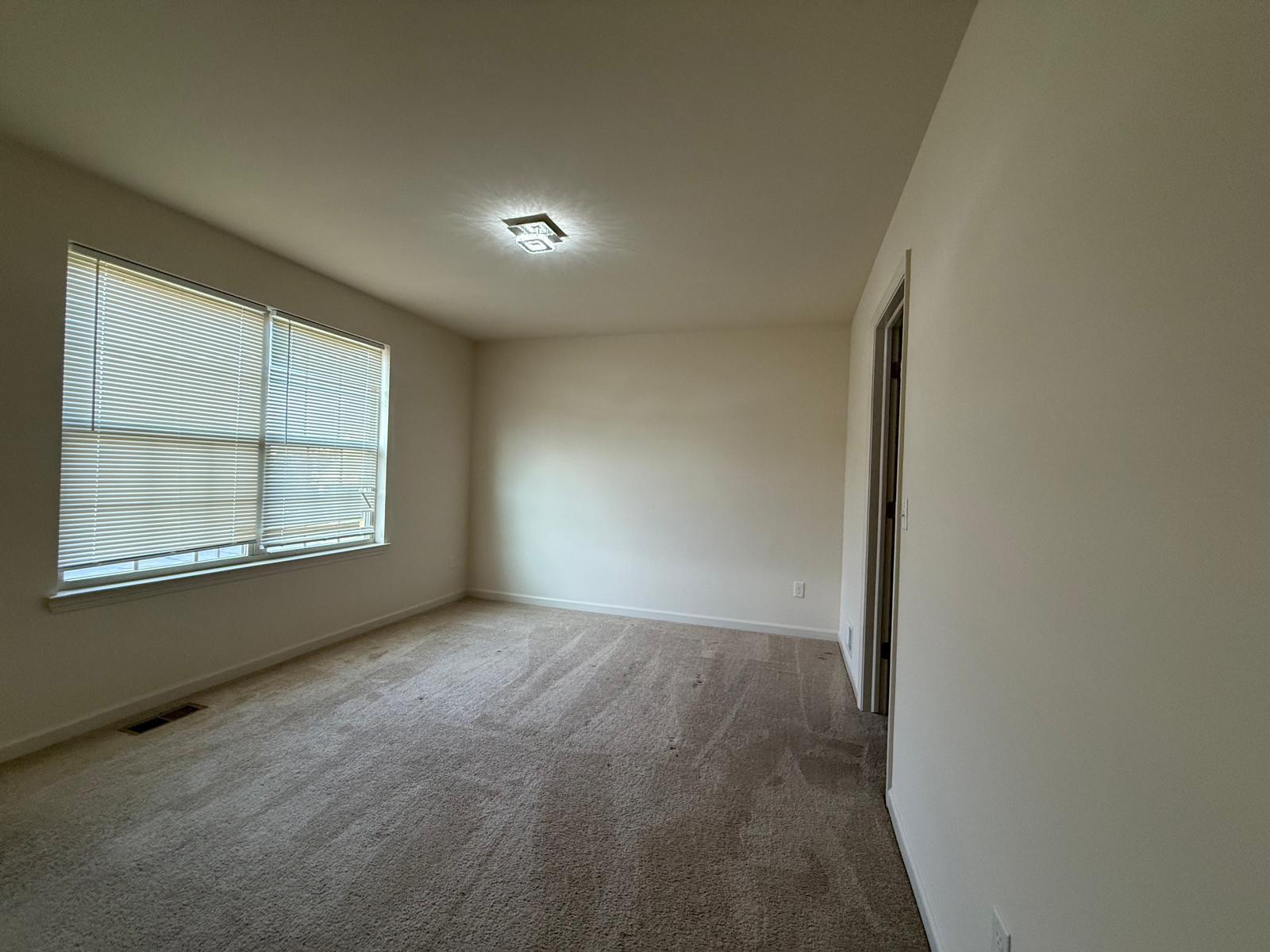 4313 Silverleaf Drive Ypsilanti, MI 48197 - Photo 25 of 29 32