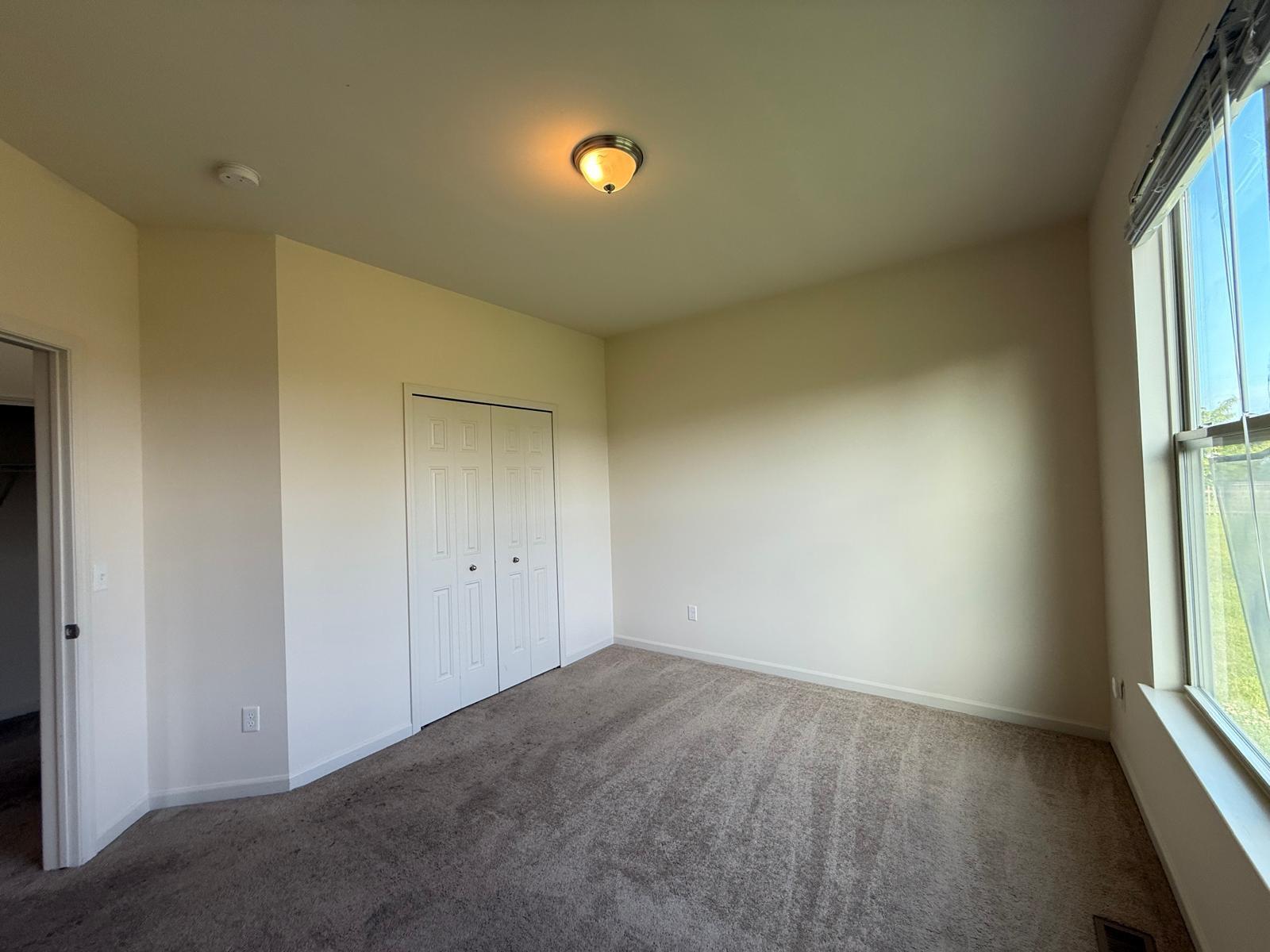 4313 Silverleaf Drive Ypsilanti, MI 48197 - Photo 7 of 29 10