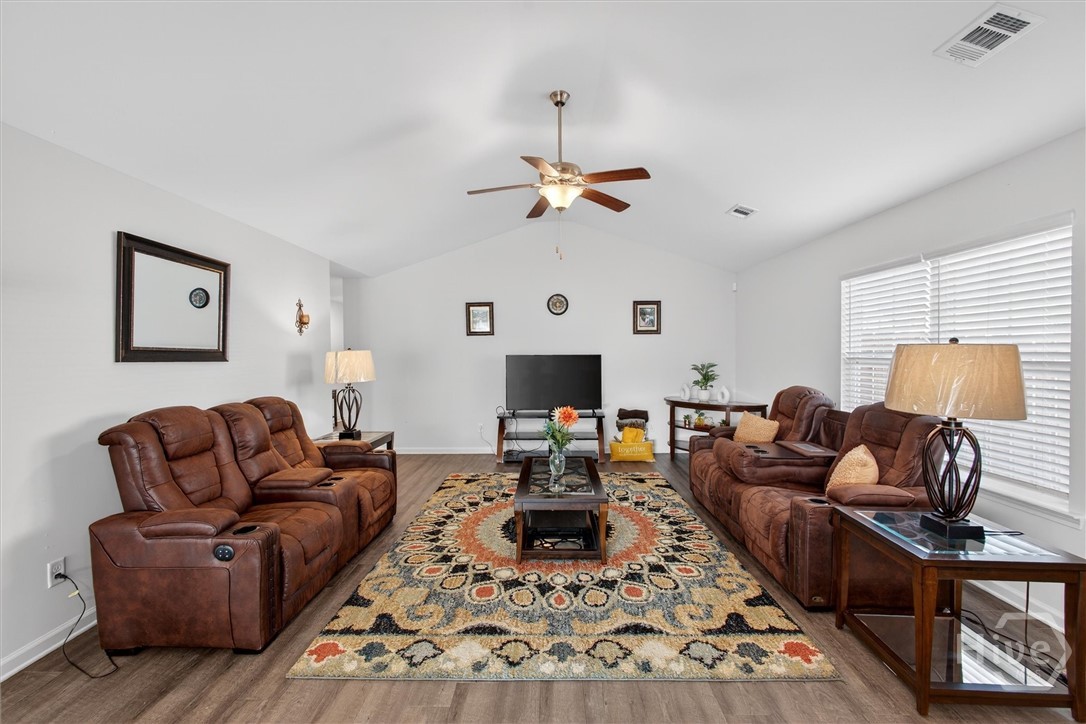 107 Dasher Drive Springfield, GA 31329 - Photo 6 of 40