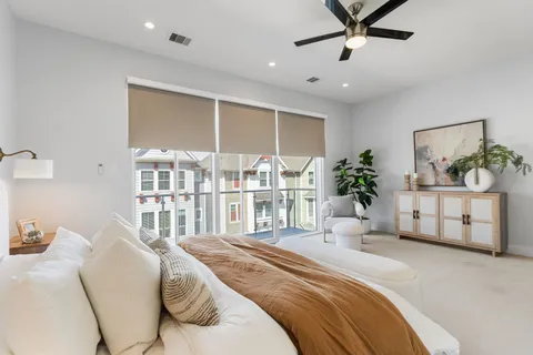 $525,000 | 1144 West 17th Street, Houston, TX 77008