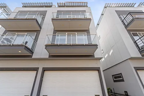 $525,000 | 1144 West 17th Street, Houston, TX 77008