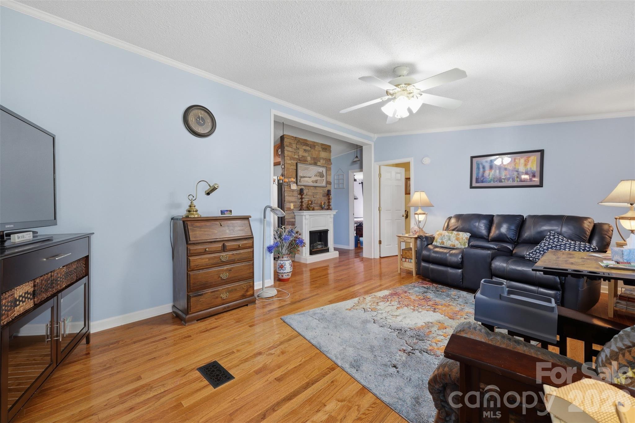 1604 Sugarfarm Road Catawba, NC 28609 - Photo 17 of 43