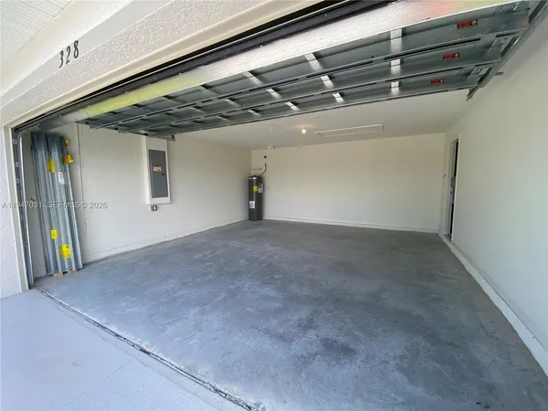 $2,300 | 328 Northeast 21st Street, Cape Coral, FL 33909