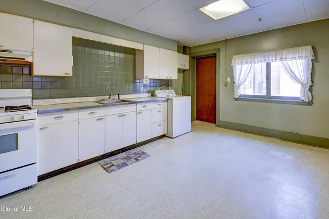 $120,000 | 44 Mohawk Street, Fort Plain, NY 13339