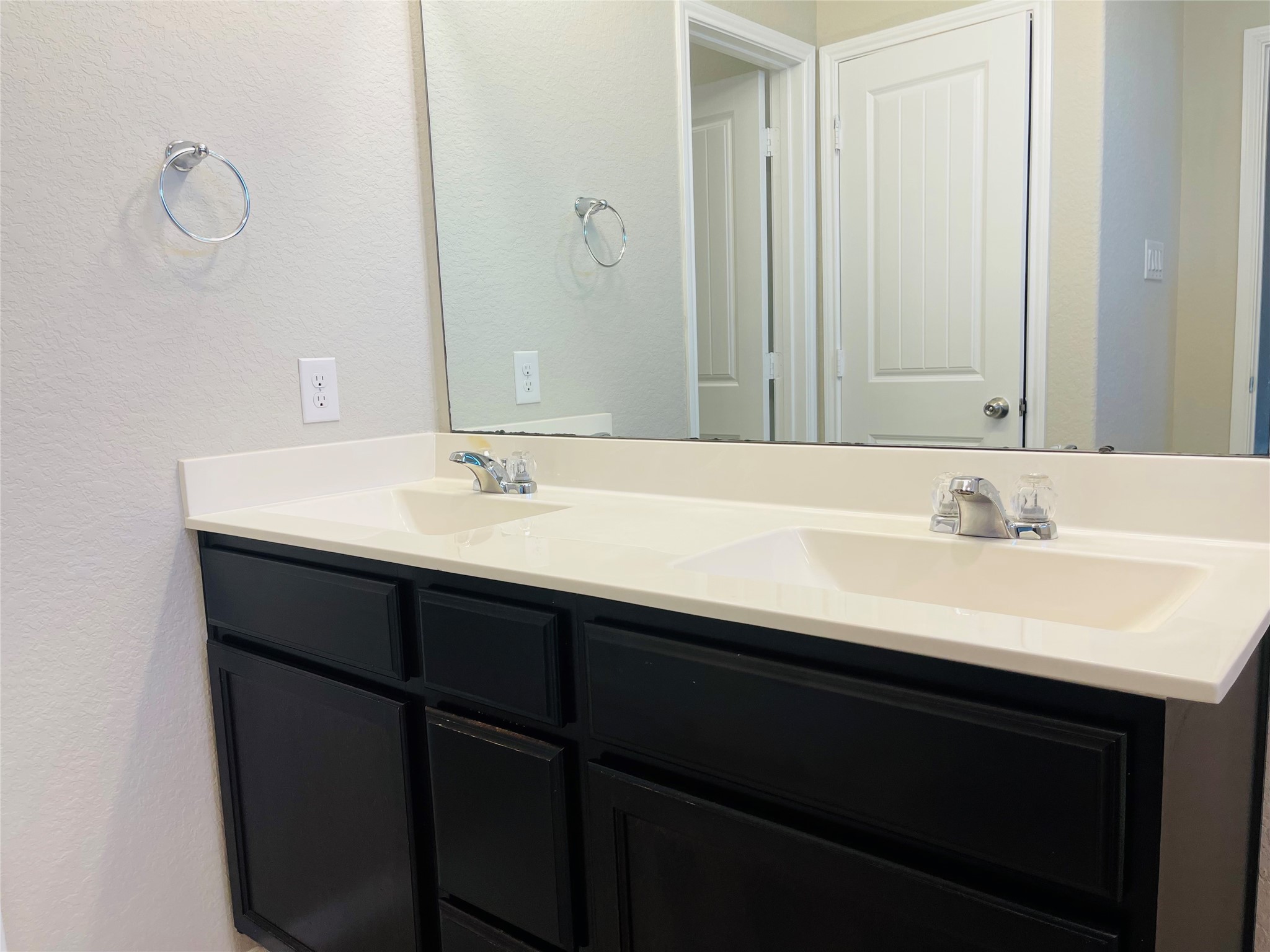 719 Ashley Falls Lane Rosharon, TX 77583 - Photo 5 of 15