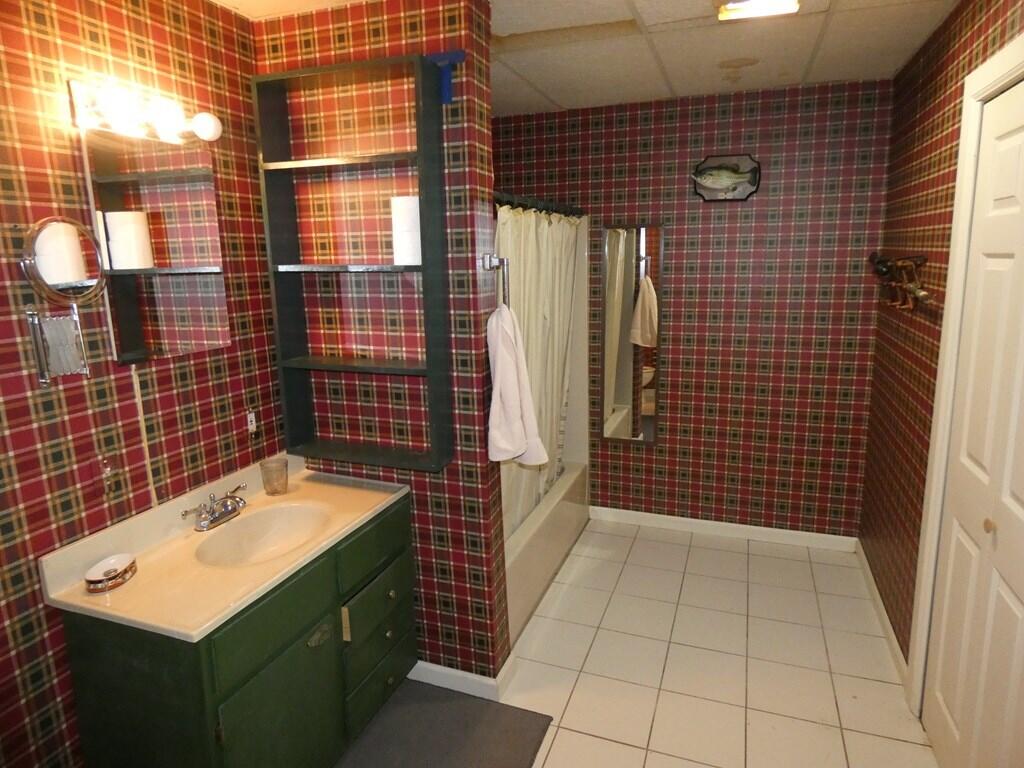 27448 Poor Valley Road Saltville, VA 24370 - Photo 10 of 42 80989_9