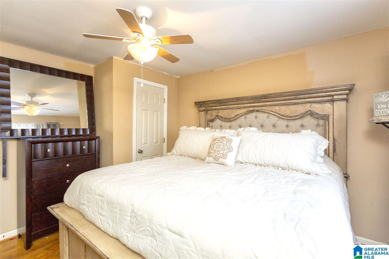 106 Dexter Avenue Bessemer, AL 35023 - Photo 21 of 34