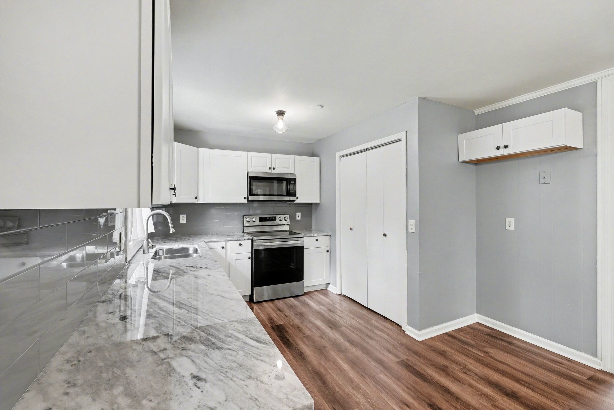 1214 Rutherford Street Murfreesboro, TN 37130 - Photo 14 of 32 Gallery Image 14
