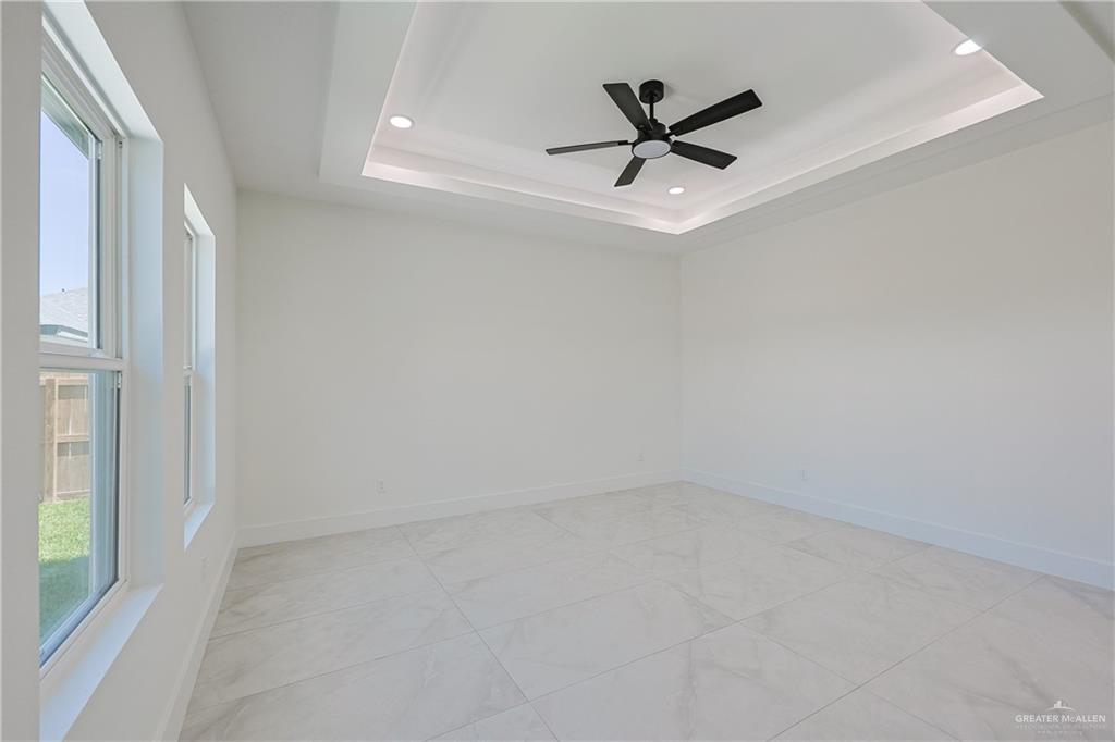 8042 North 51st Street McAllen, TX 78504 - Photo 10 of 25