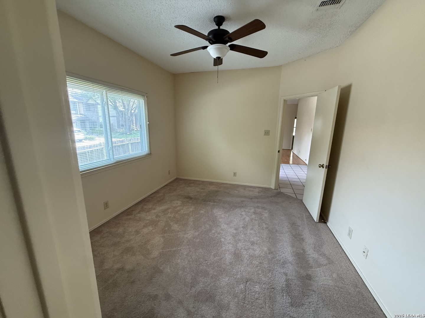 3400 Ridge Smoke San Antonio, TX 78247 - Photo 8 of 15