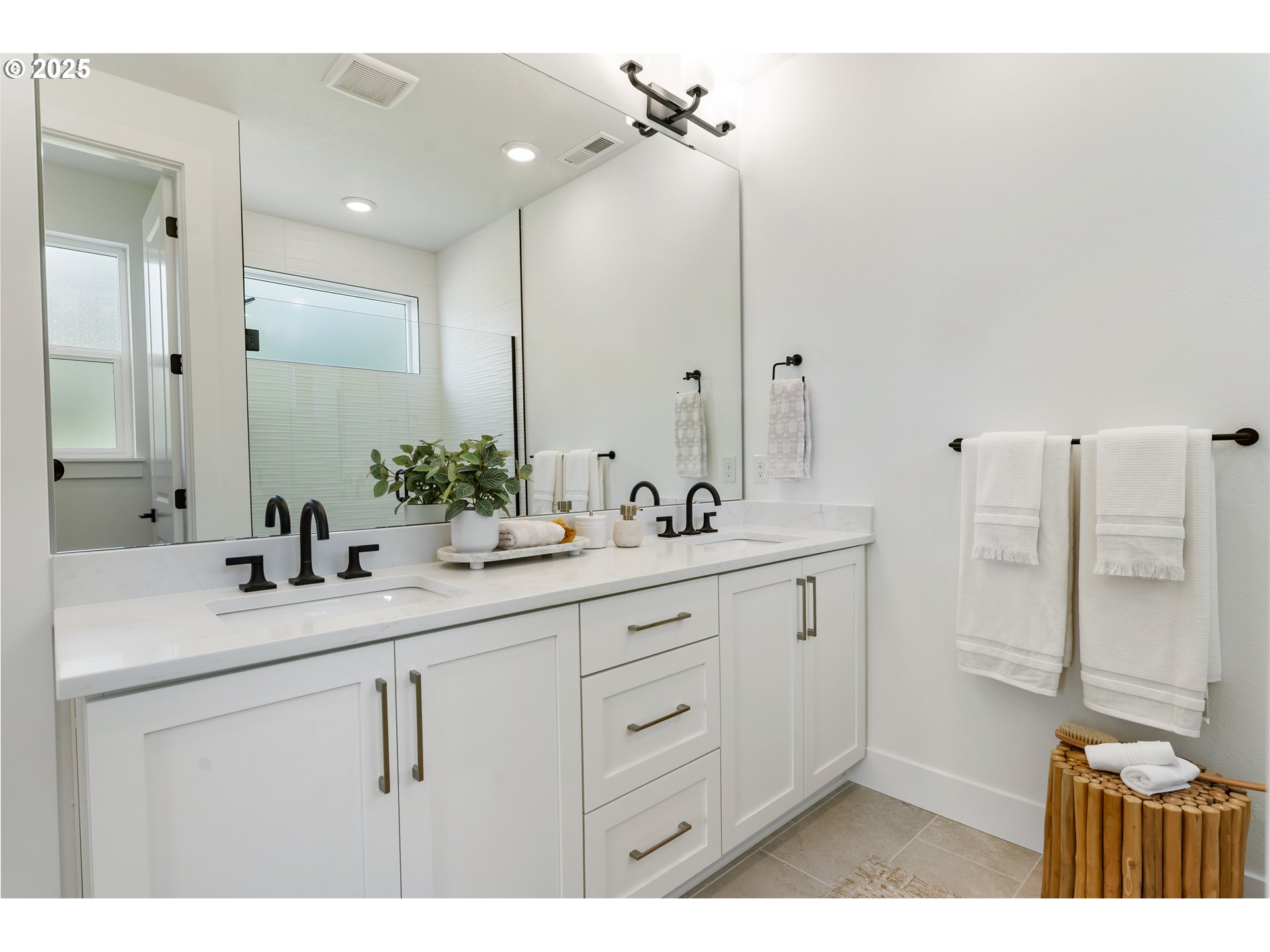3836 Northwest 64th Avenue, Unit 4 Camas, WA 98607 - Photo 20 of 30