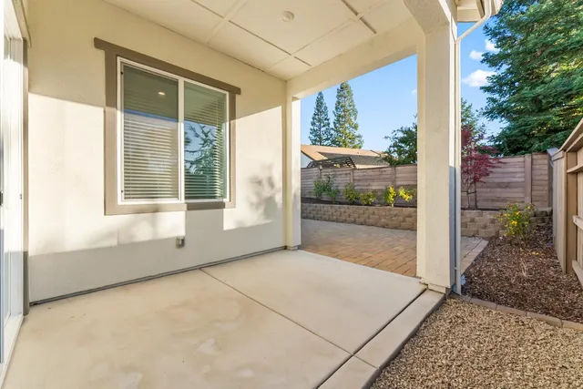 a view of backyard with window
