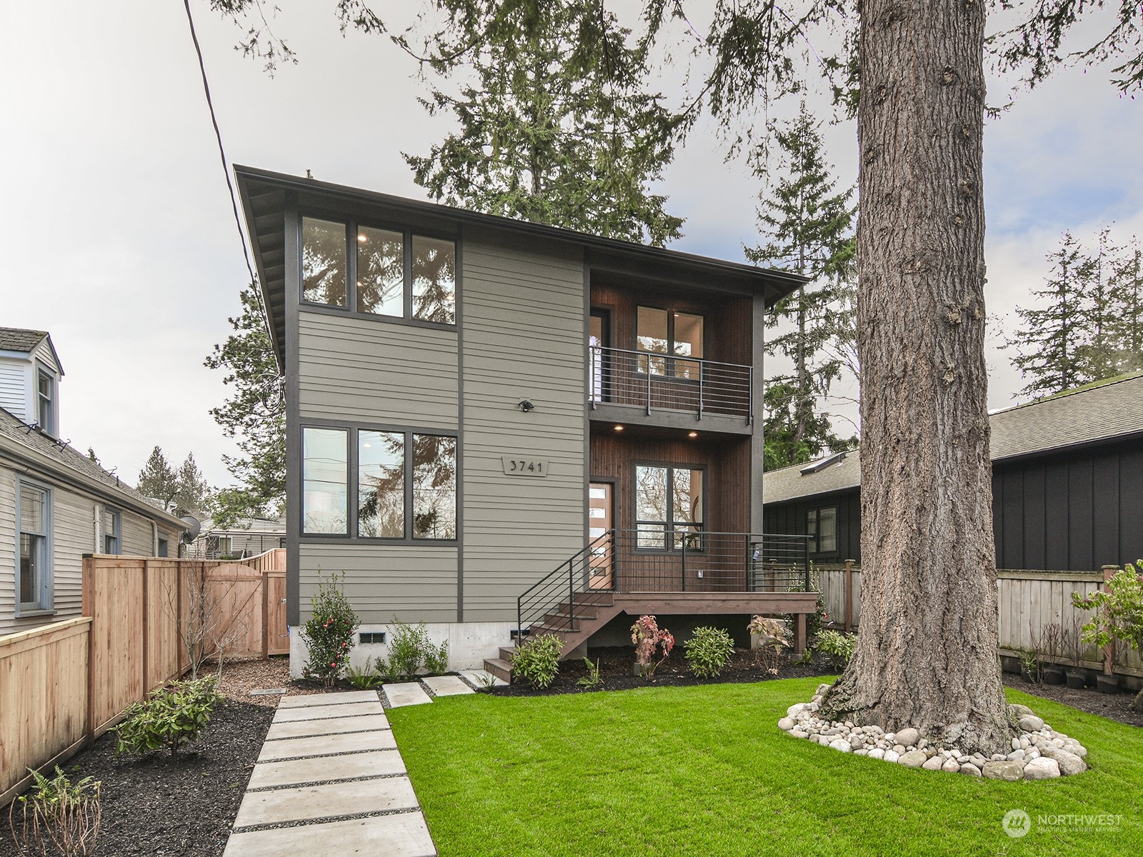 3741 Southwest 98th Street Seattle, WA 98126 - Photo 1 of 35 Gallery Image 1