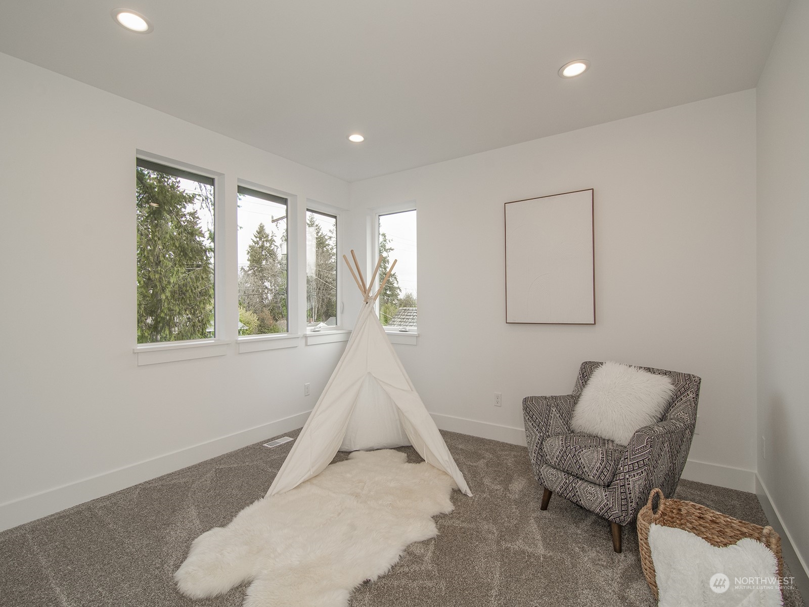 3741 Southwest 98th Street Seattle, WA 98126 - Photo 21 of 35 Gallery Image 21